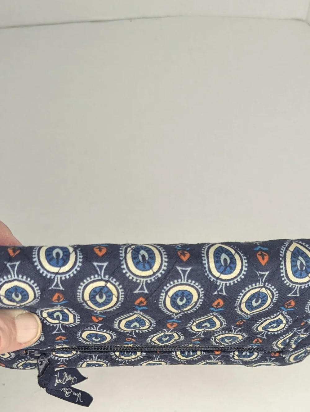 Vera Bradley Navy RFID Turn Lock Wallet Marrakech Motif 5x7" - Picture 9 of 11